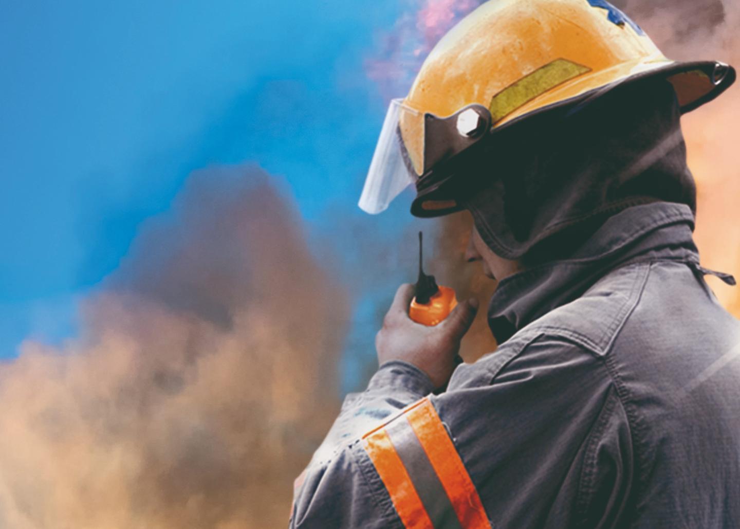 Professional Communications Tetra (1)