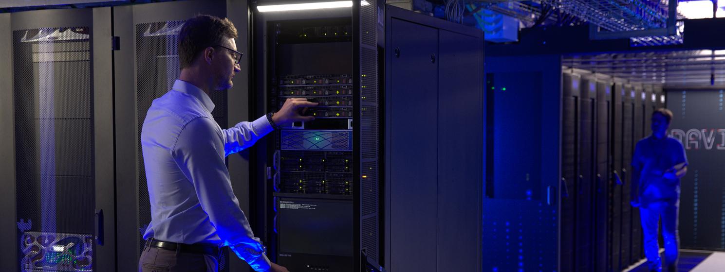 Leon_20220921_Genova_Labs_9420focus1